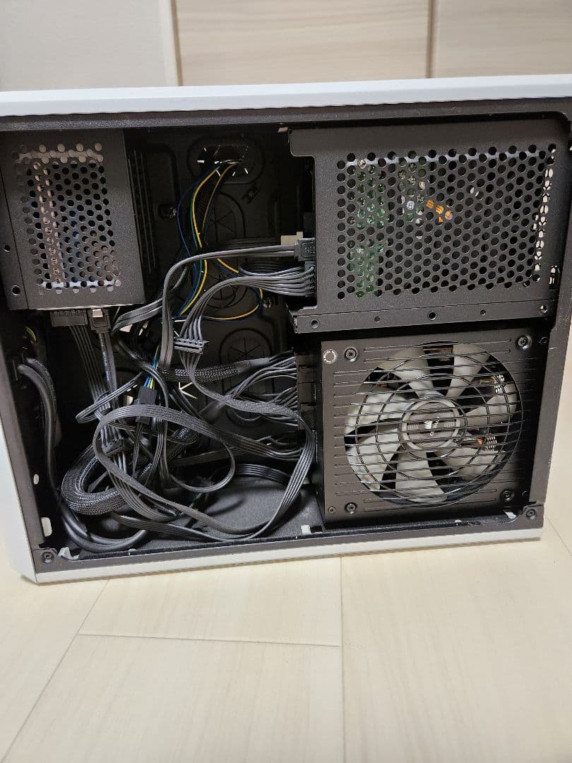 自作pc i5-7500 1050ti　 CORSAIR Air240