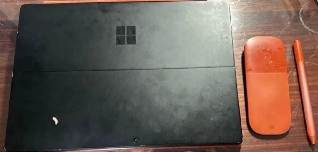 Microsoft SurfacePro 7本体 + キーボード＋ペンシル箱付き