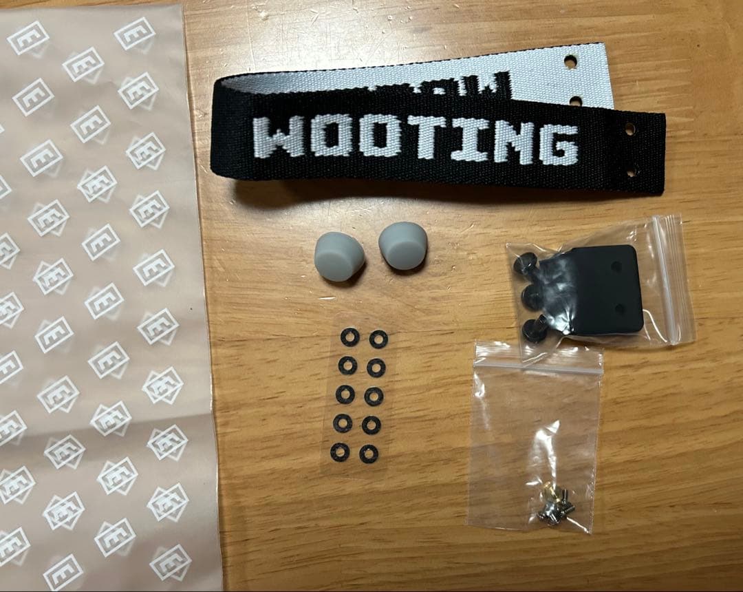 リムーバブルケース wooting Alumaze60 Just White