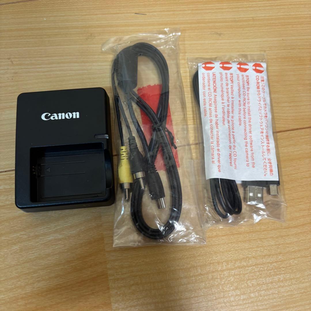 Canon EOS Kiss X3 デジタル一眼レフカメラ　レンズキット