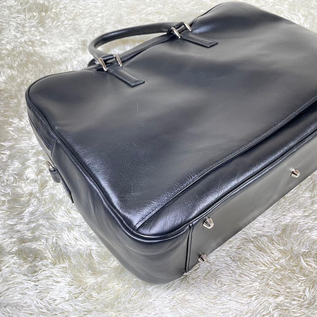 大容量 ビジネスレザーファクトリー ブリーフケース 黒 キャリーホルダー A4