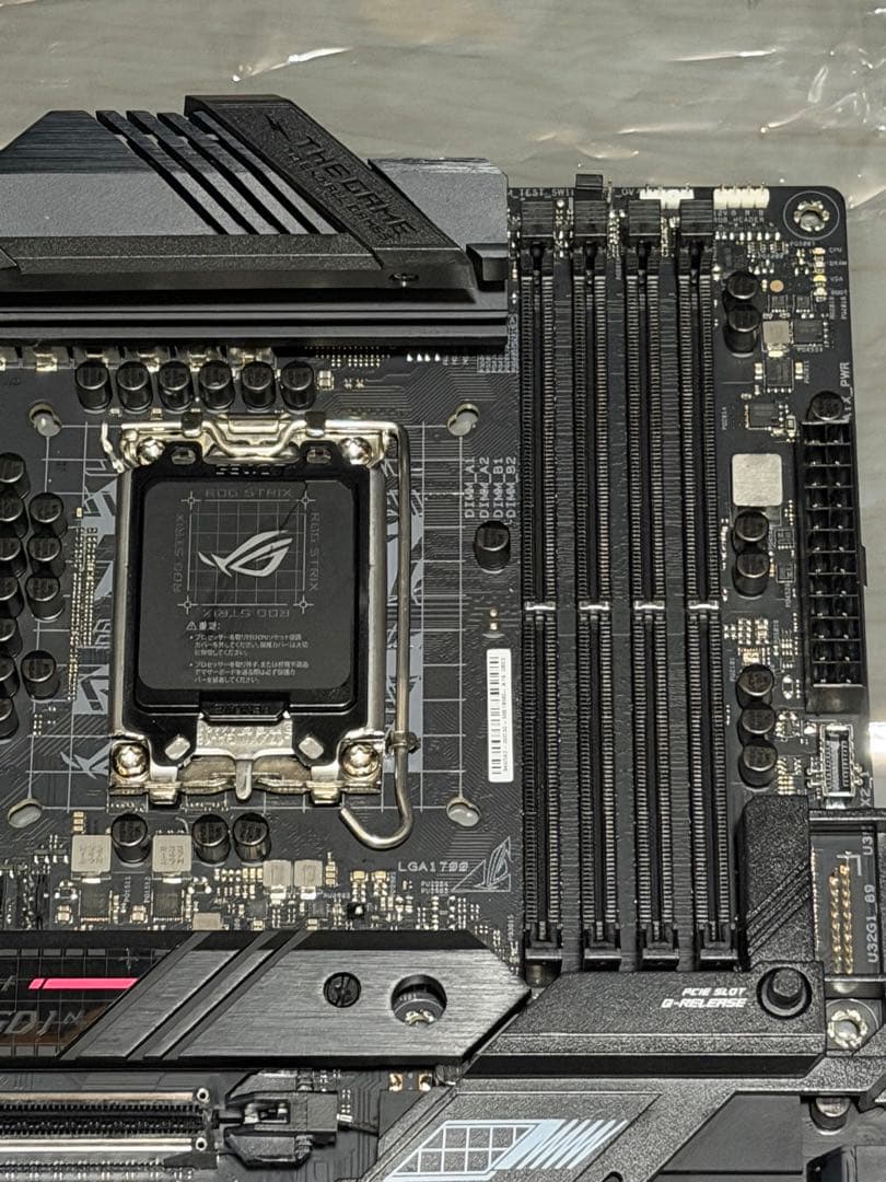 マザーボード ASUS ROG STRIX Z690-F GAMING WIFI