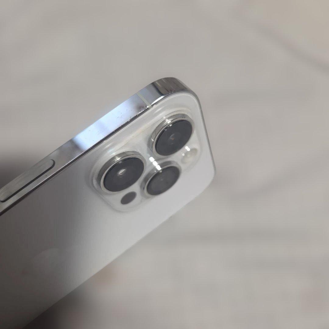 iPhone14 プロ 256GB シルバー(白) バッテリー 87％