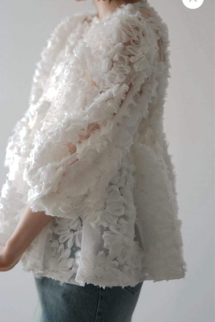 トップス Acka. flower peplum blouse / white