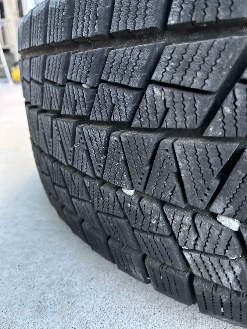 ブリザックタイヤ 17インチ アルミホイールセット