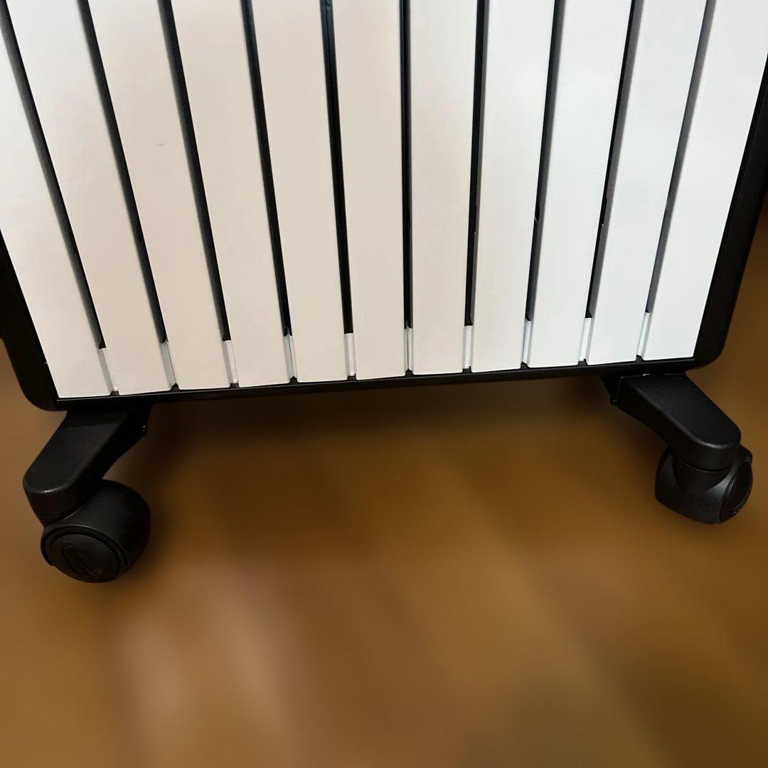 デロンギ　マルチダイナミックヒーターMDHS15ブラック