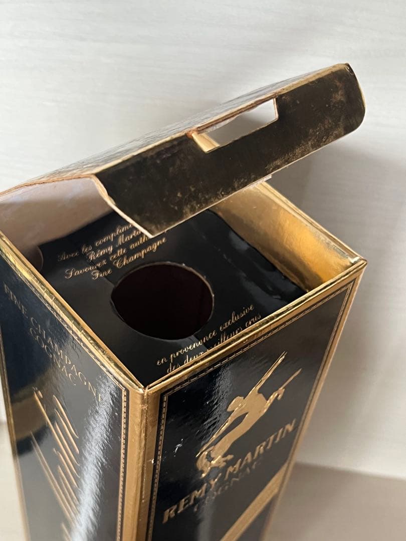 特級従価表示Rémy Martin & Napoléon ブランデー 4本セット