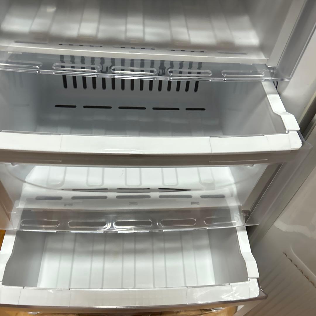 動作〇　冷凍庫 三菱 MF-U12B -S 121L 17年製 フリーザー