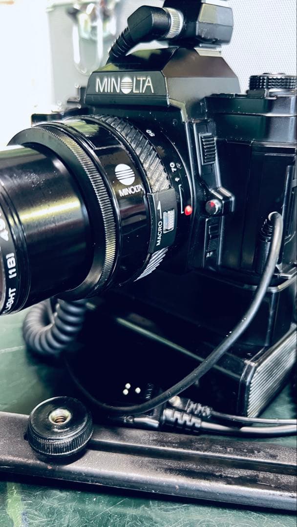 MINOLTA 一眼レフカメラとフラッシュセットアルミ専用箱付き