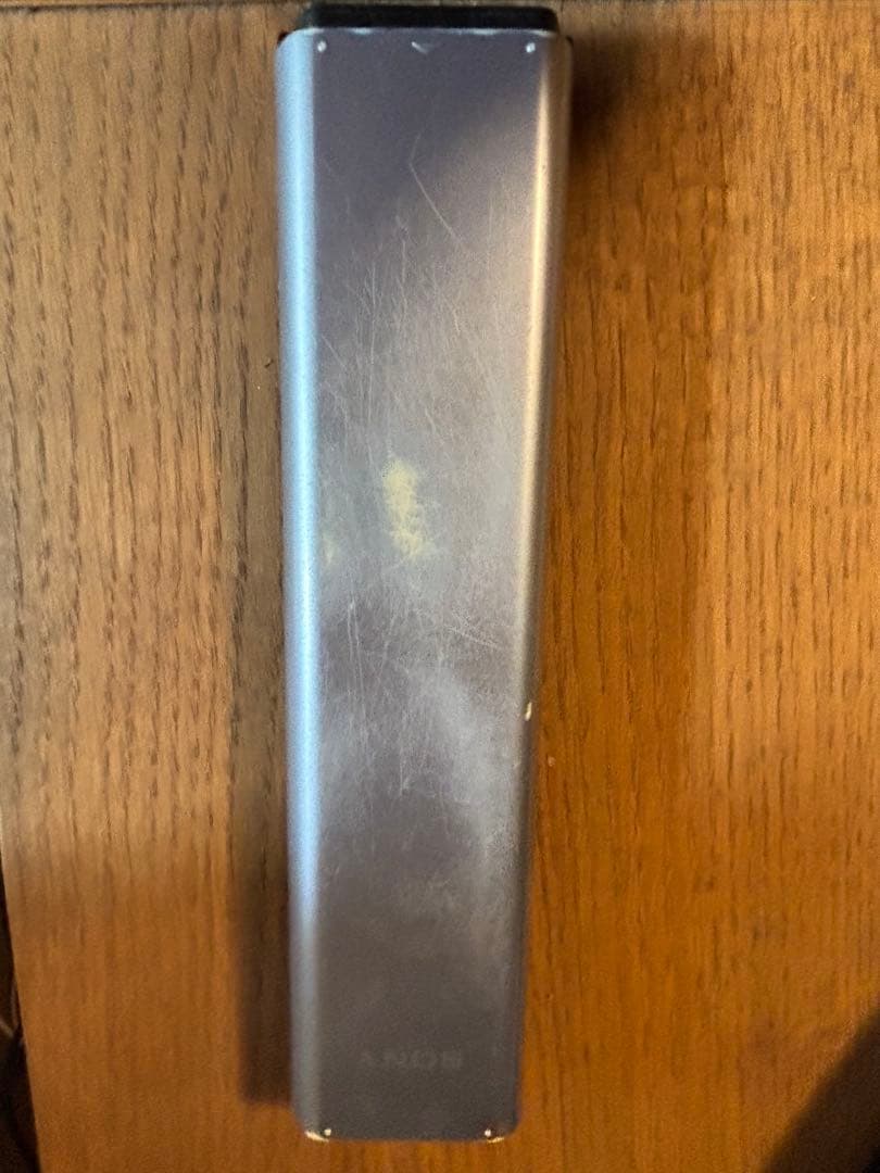 SONY BRAVIA 52型 液晶テレビ 画面に縦の線あり