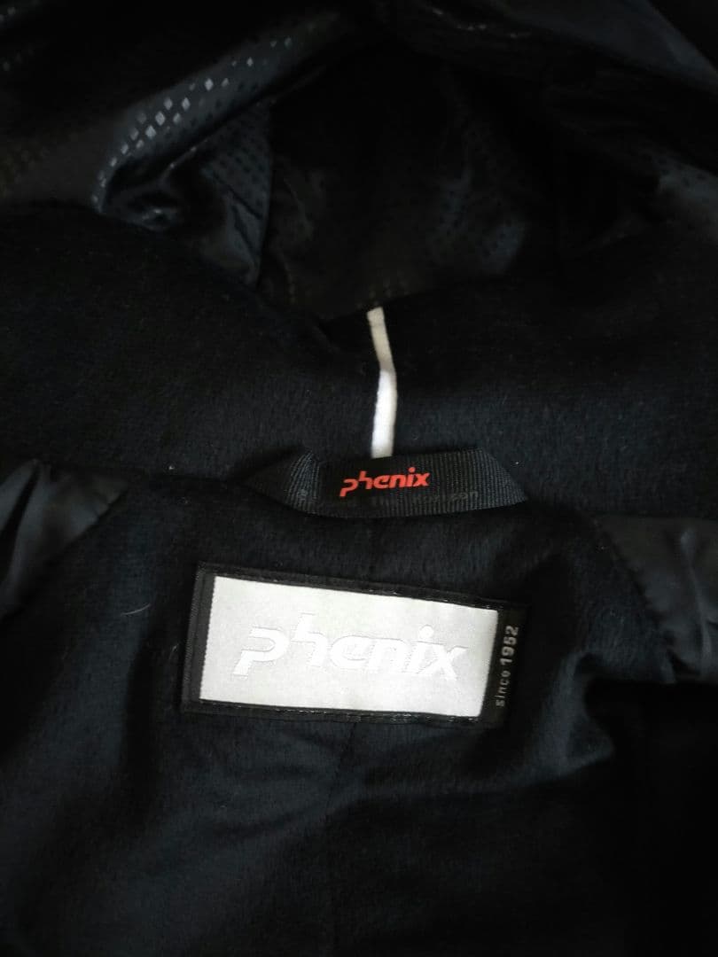 美品　Phenix ブラック　スキーウエア　sizeМ　使用3回以下