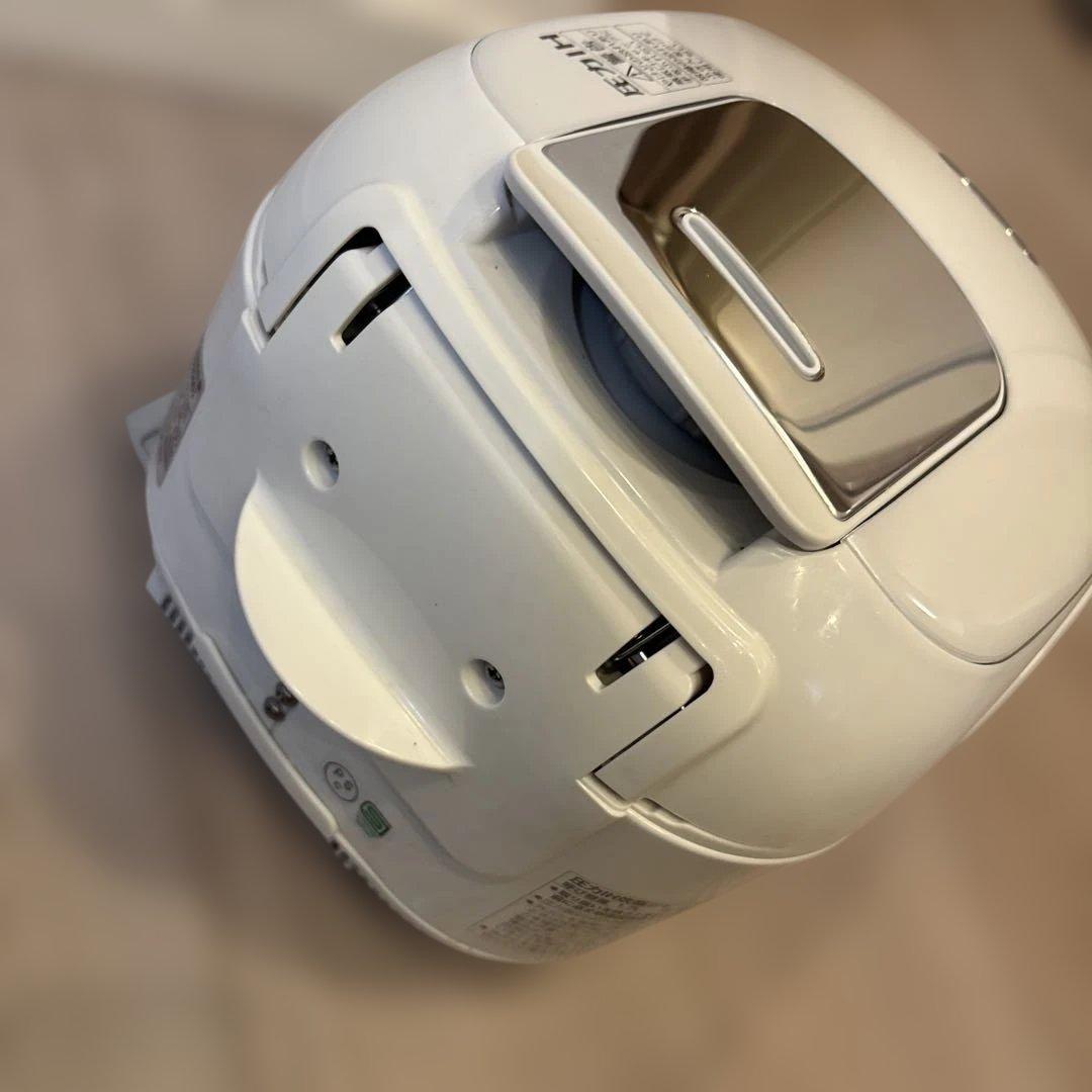 完動品 象印 Zojirushi NP-RN05 炊飯器 ホワイト