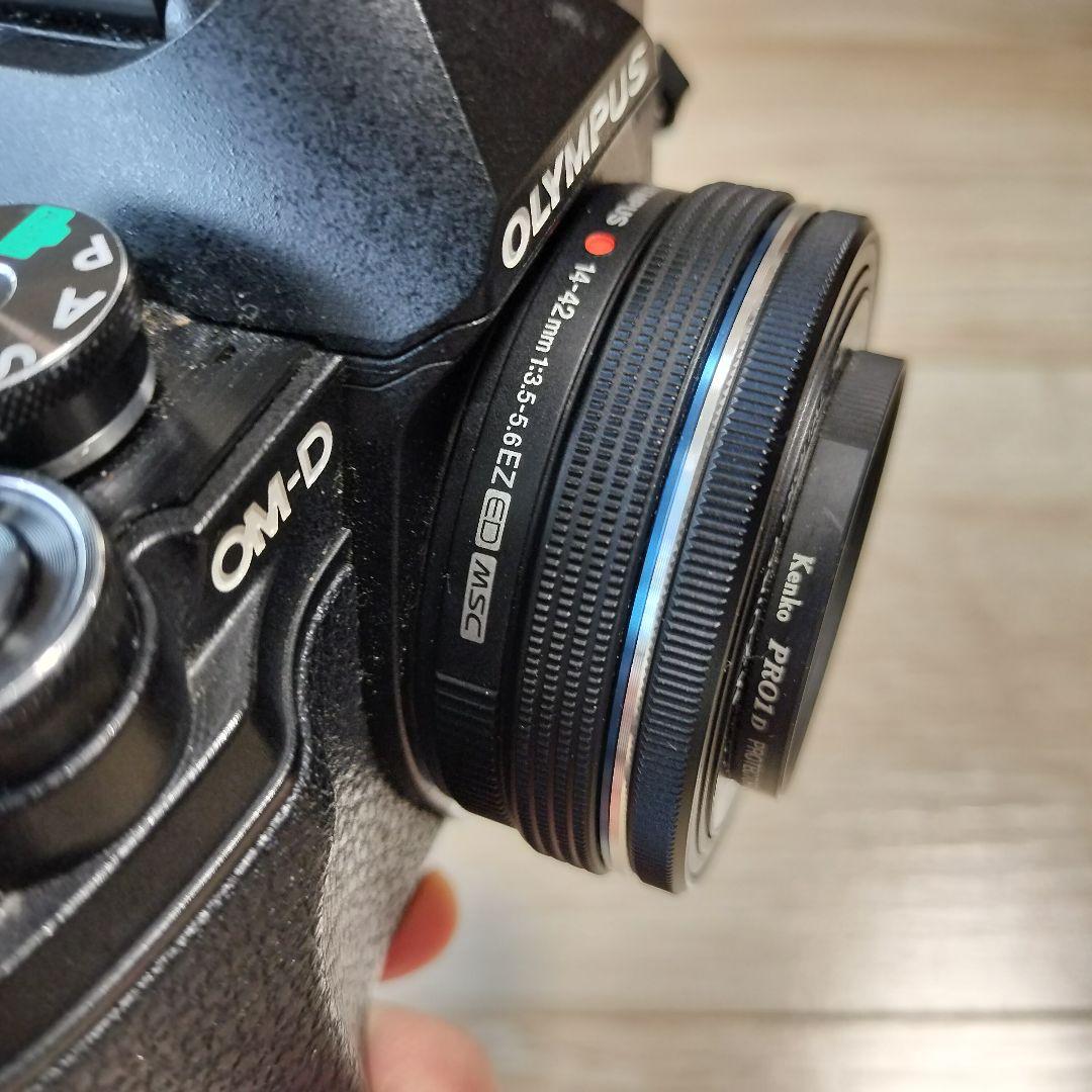 【ジャンク品】OLYMPUS OM−D E−M10 Mark ⅱi