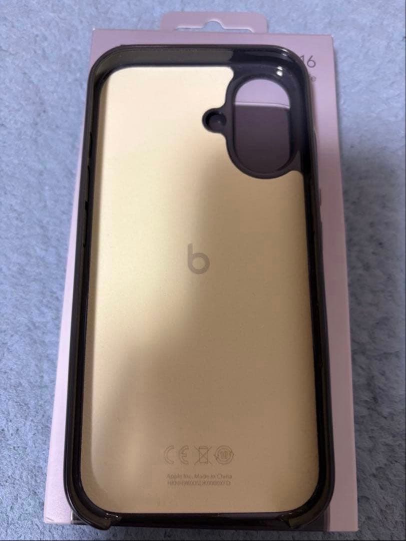 【美品】iPhone16 本体 512GB 未使用フィルム付き