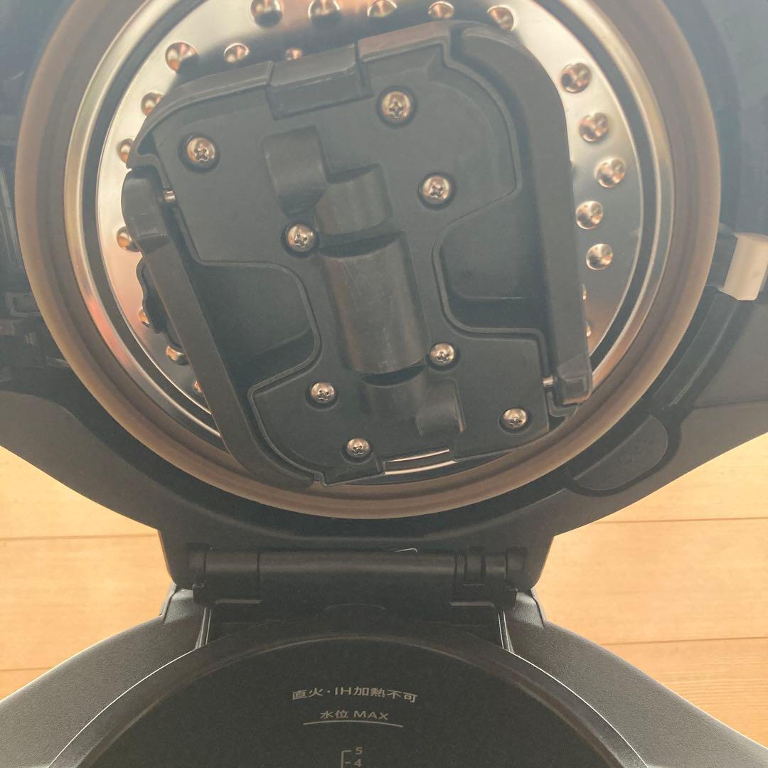 SHARPホットクック 2.4L KN-HW24E-W