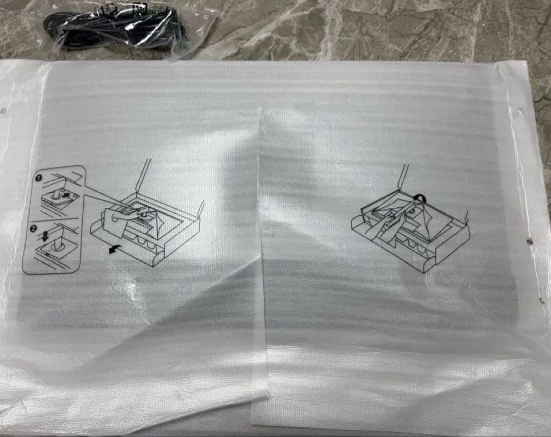 Dell U2720Q [27インチ]