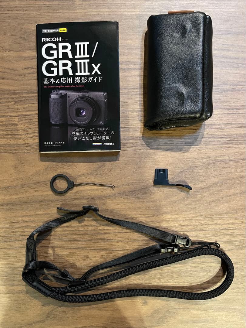 RICOH（リコー） GR3x コンパクトデジタルカメラ 美品・付属品と本付き
