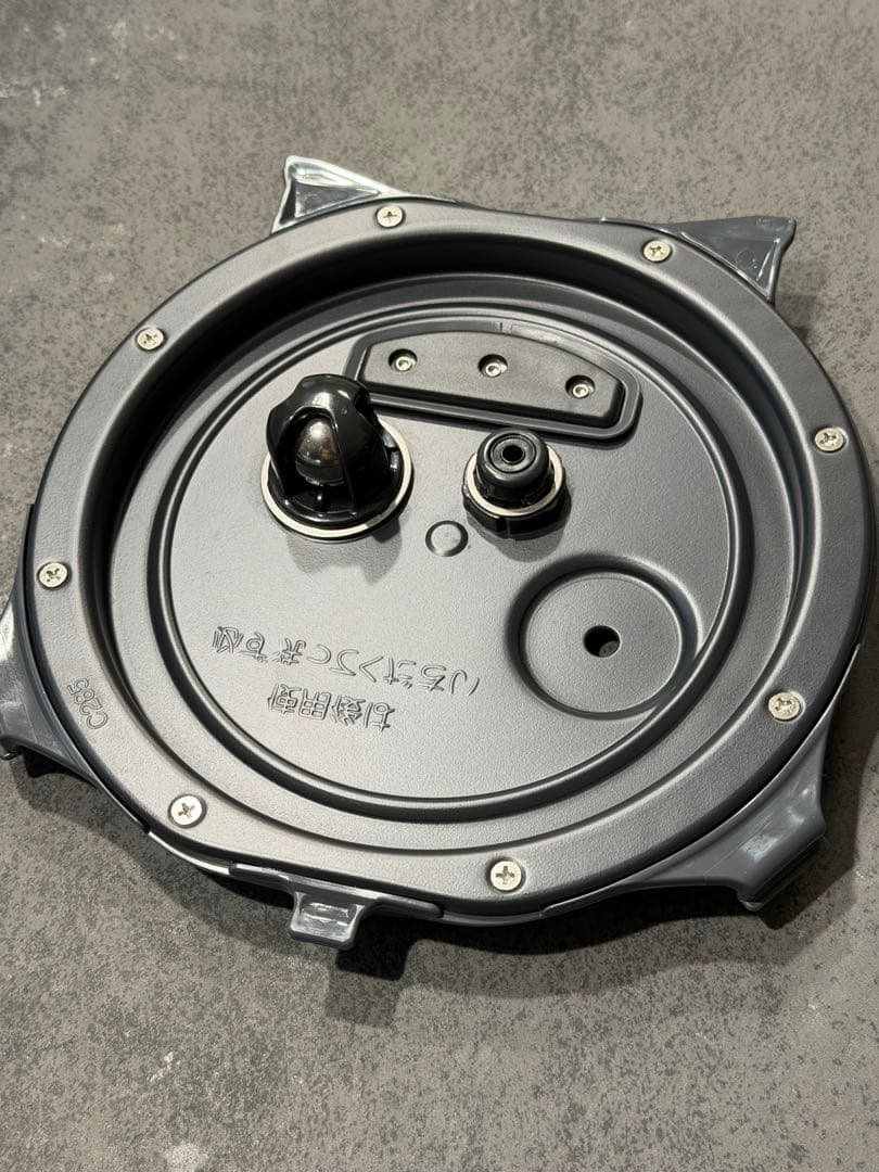 s*〜様 【超美品】象印圧力IH炊飯器「極め炊き」NWWB10-BZブラック5.