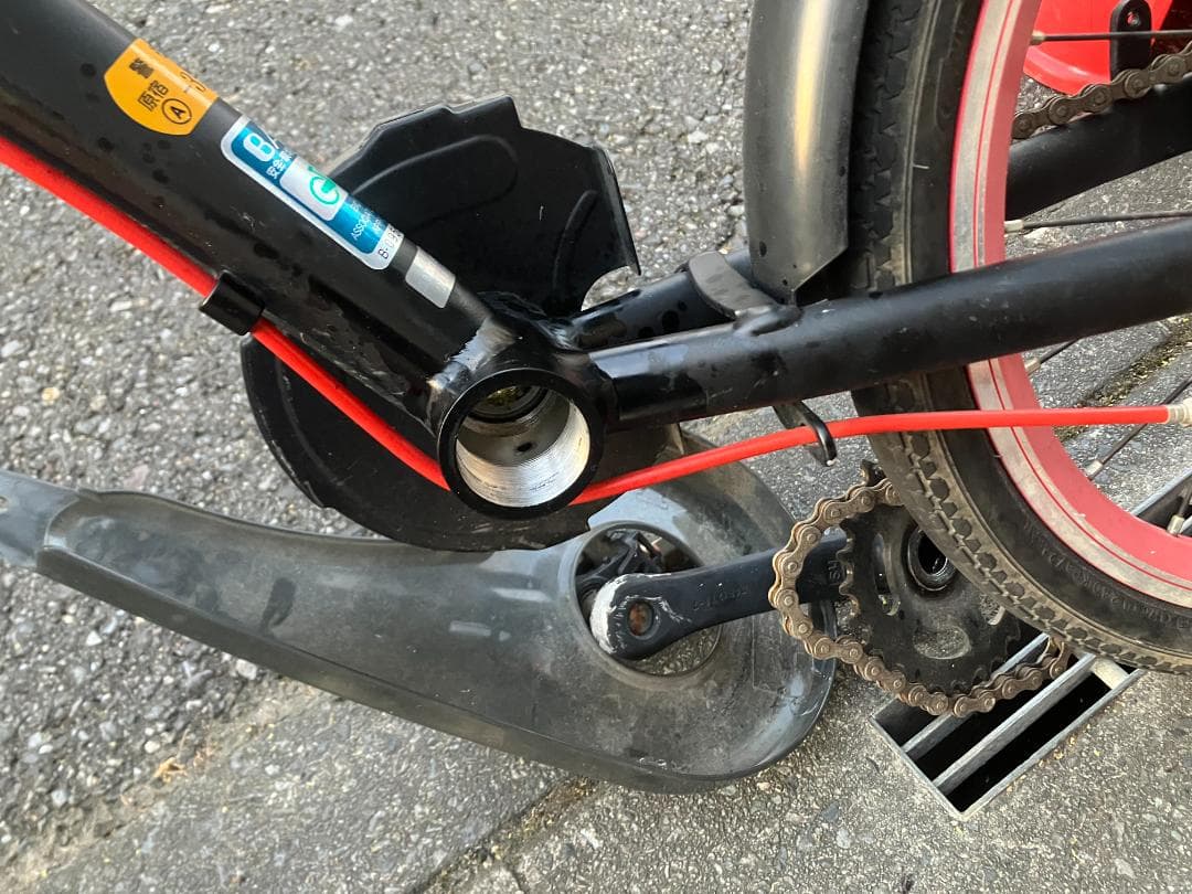 ブリヂストン レベナ ジュニア自転車 黒赤【埼玉引取限定】