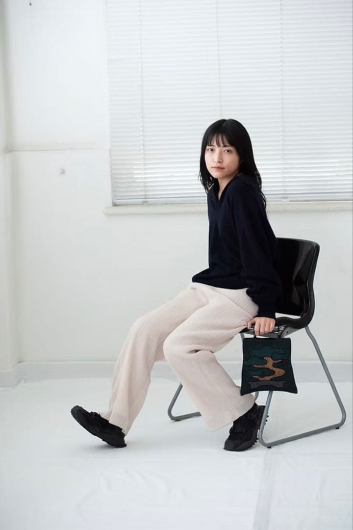 unpis tukifune ハンドバッグ　ニットバッグ　松　盆栽