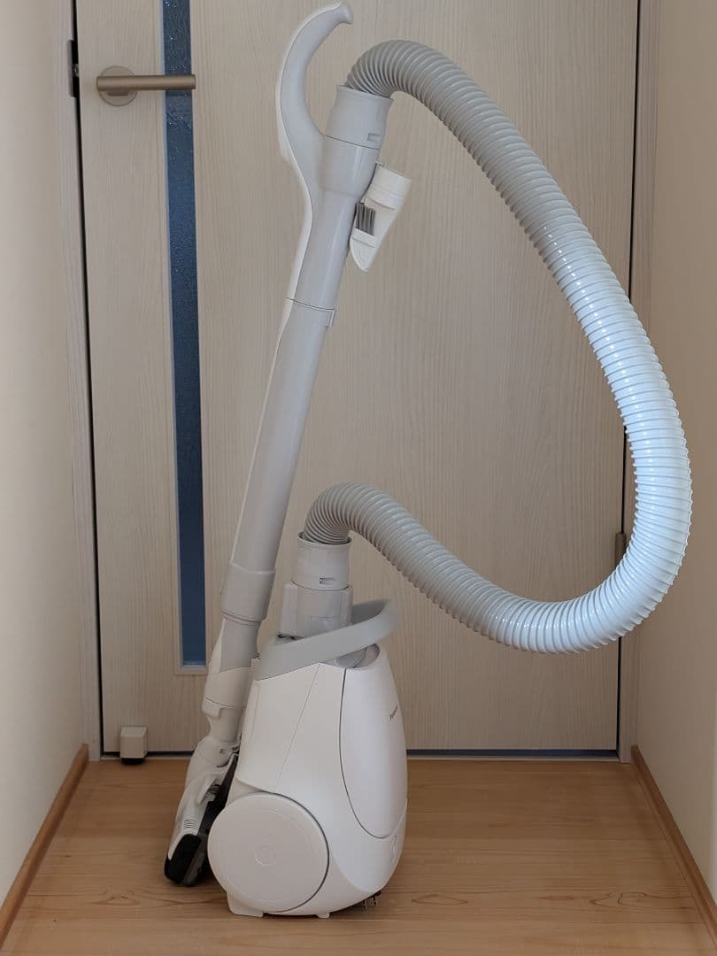 2025年製　MC-PJ240G Panasonic キャニスター掃除機