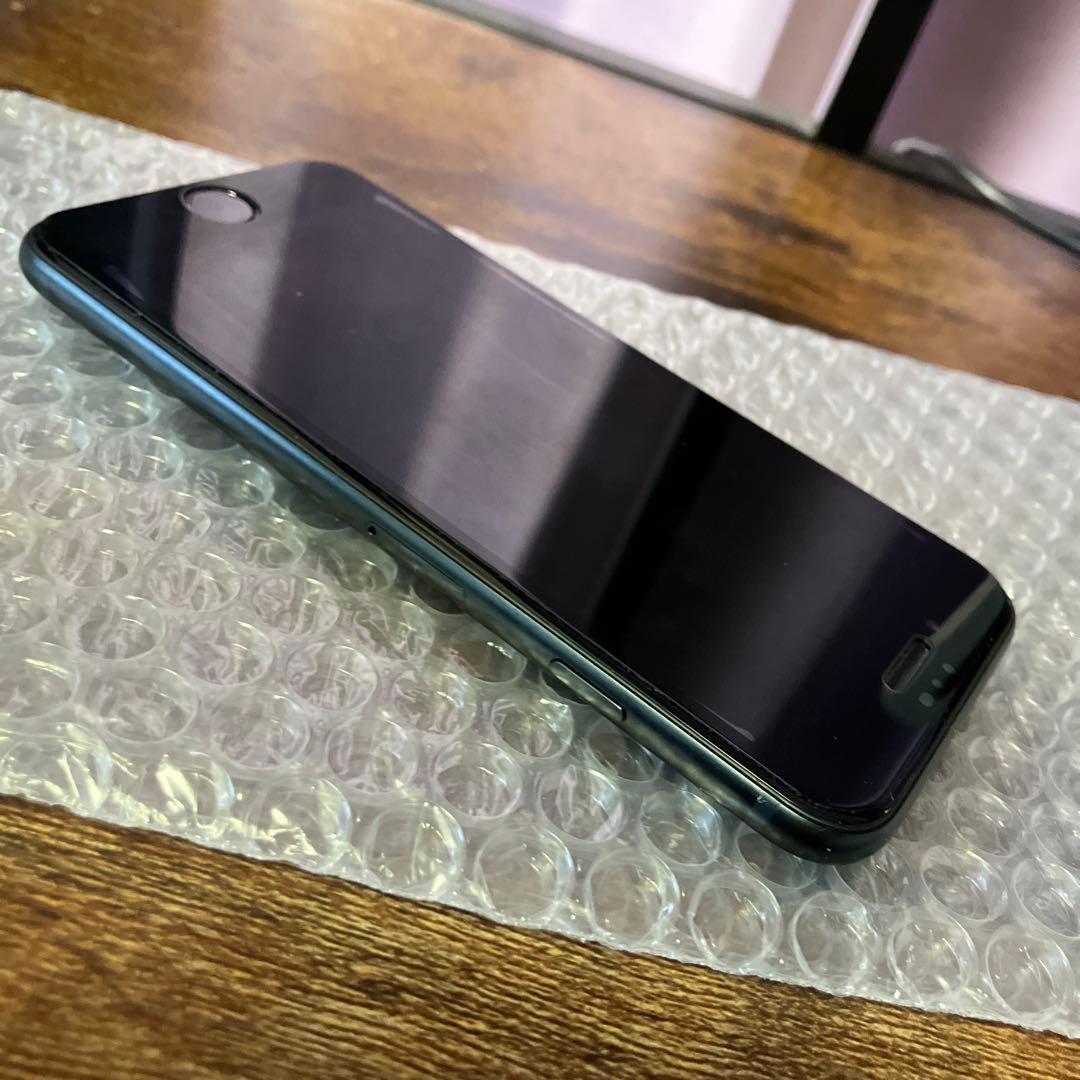 iPhone SE 第3世代　SIMフリー　SE3 MMYC3J/A