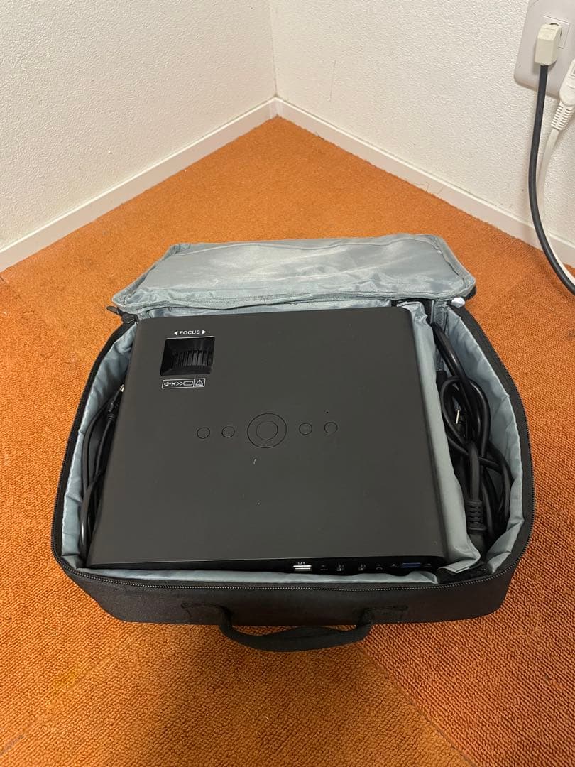 TOPTRO X5 4K プロジェクターWiFi と Bluetooth 搭載