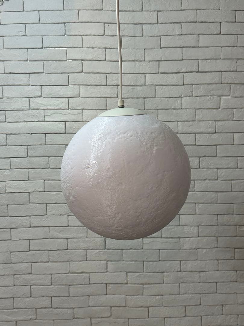 ⭐️【全国送料無料】　ペンダント　吊り下げ　ライト　月　地球　リビング　ランプ