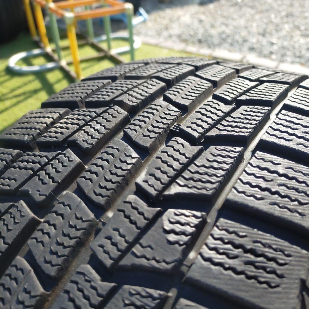 215/60R16 スタッドレスタイヤ4本