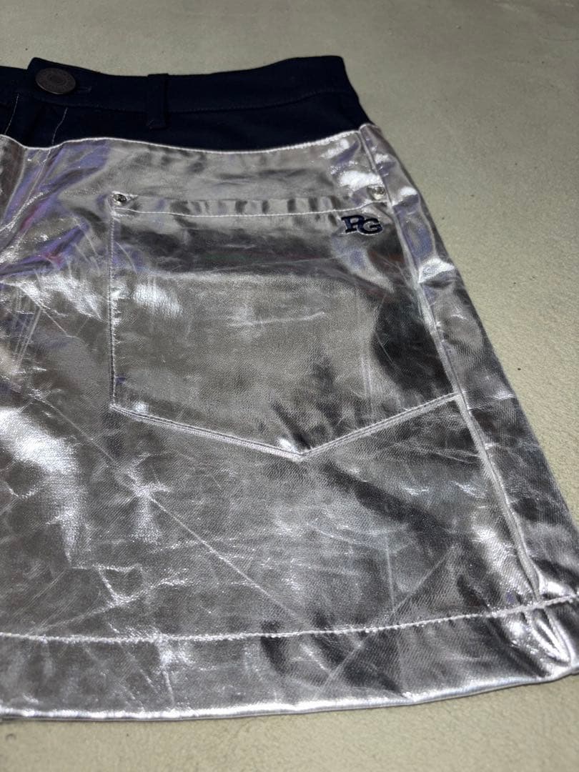 （美品）パーリーゲイツ、プラチナシルバー、スカート、サイズ1、希少品