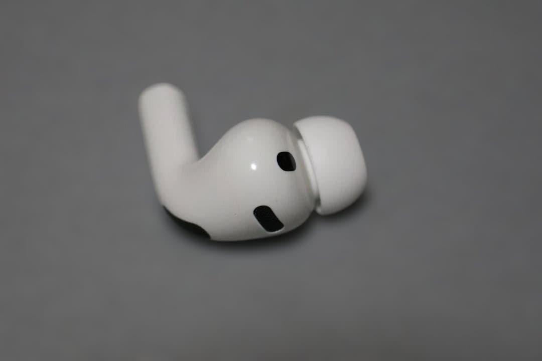 AirPods Pro 3 充電ケース付き