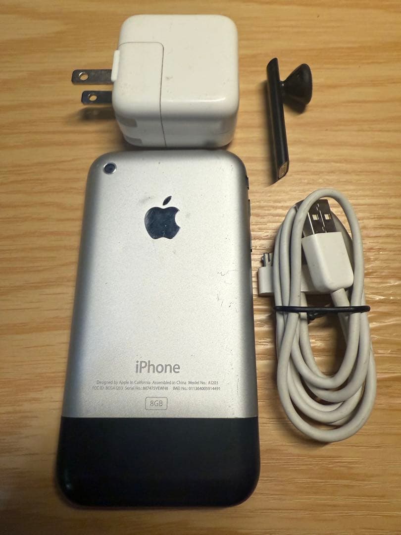 iPhone 2G 日本未発売　美品 8GB 第1世代 A1203