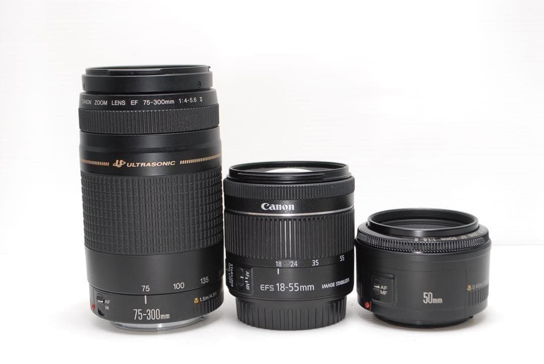 ❤️手ぶれ補正付き❤️Canon kiss X10 トリプルレンズセット 美品