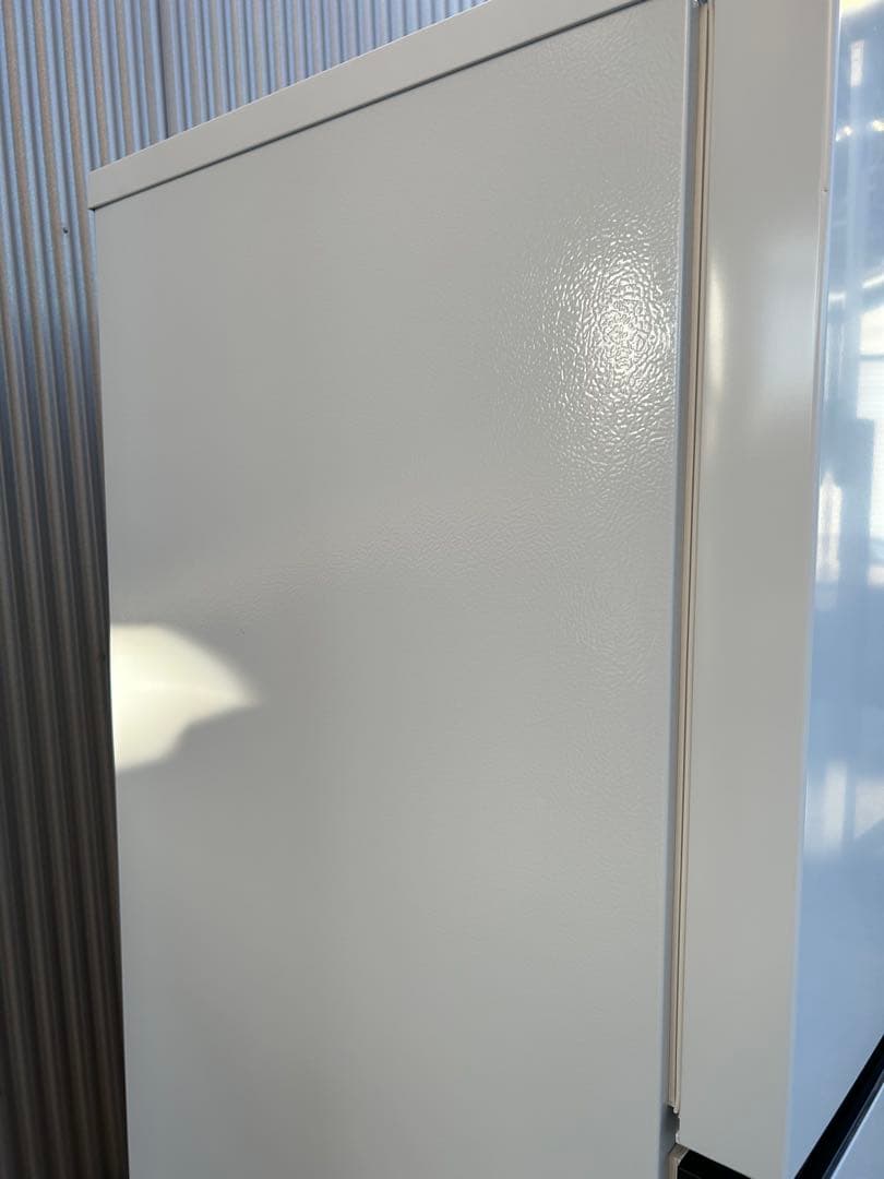 Hisense ２ドア冷蔵庫　HR-D13E2W 超美品