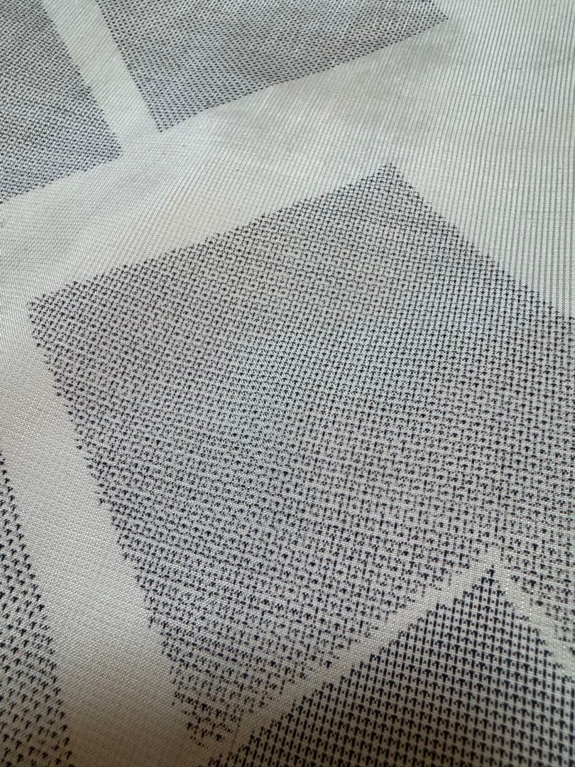 【銘品美品】「くぼた織物」本場白大島紬 白薩摩泥染「極上140亀甲 重ね色紙文様