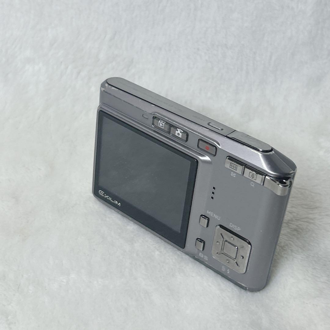 ✨美品✨CASIO EXILIM EX-S500 シルバー　コンデジ　カメラ