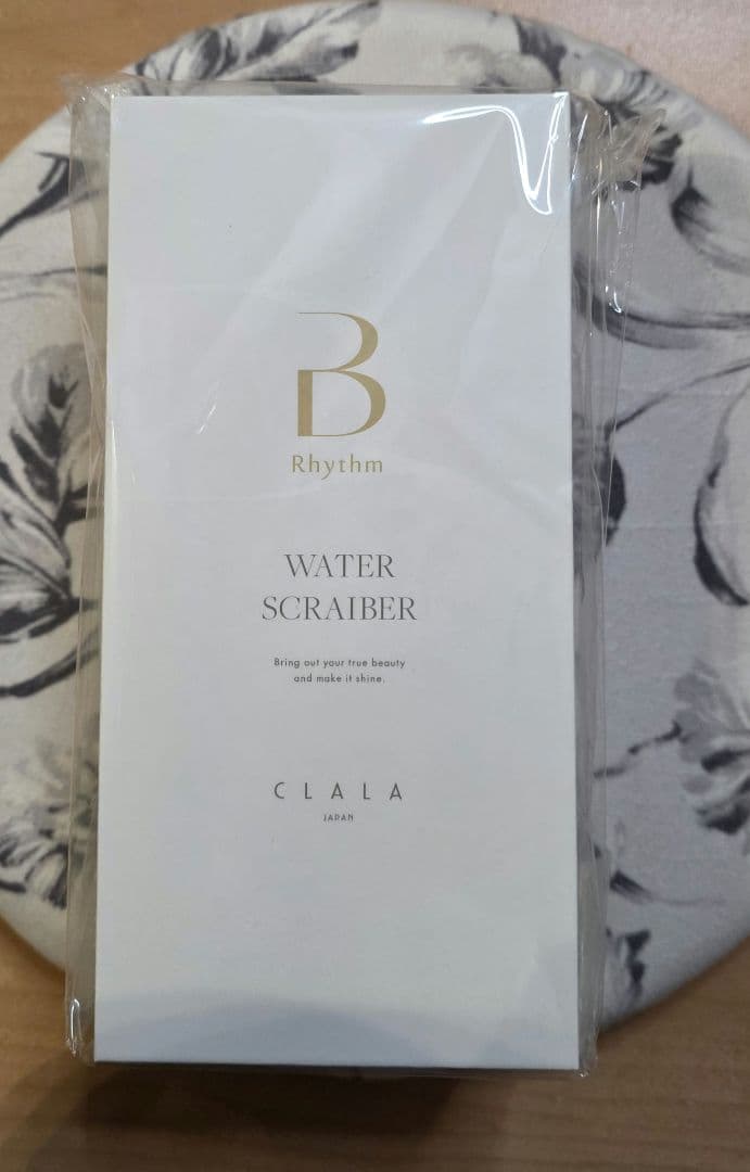 CLALA　美顔器　ウォータースクライバー　美肌　毛穴