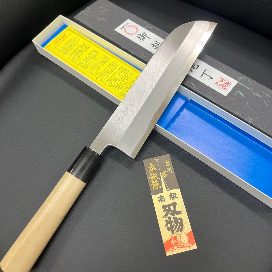 ★新品★義弘上作白二鋼鎌形薄刃包丁210mm七寸水牛柄マチ磨き裏押し化粧箱入