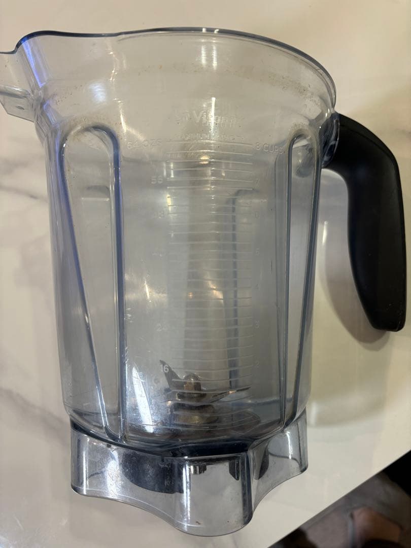 Vitamix Pro300プロフェッショナルシリーズ ミキサー ブレンダー2Ｌ