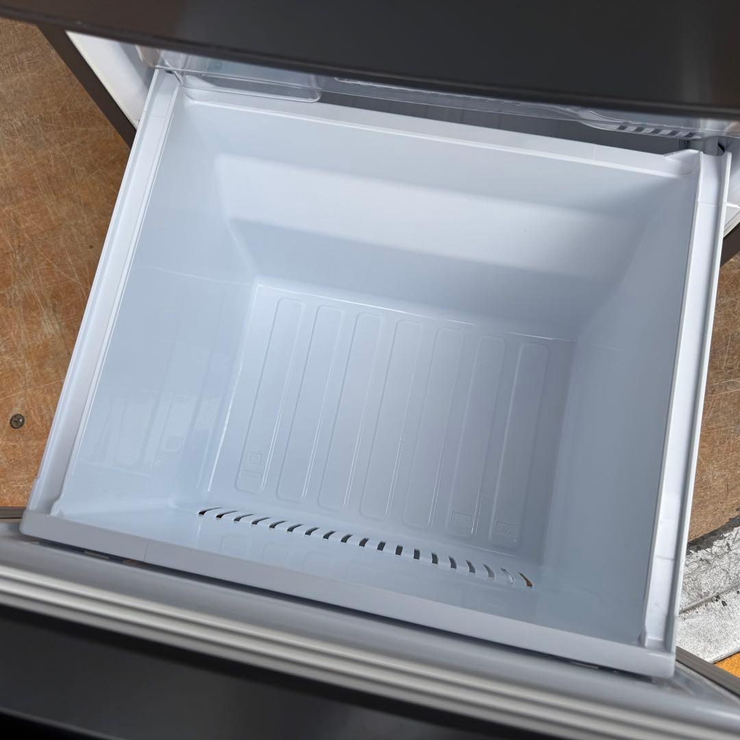 C7605★2022年製美品★三菱 冷蔵庫　自動霜取り　グレー　一人暮らし