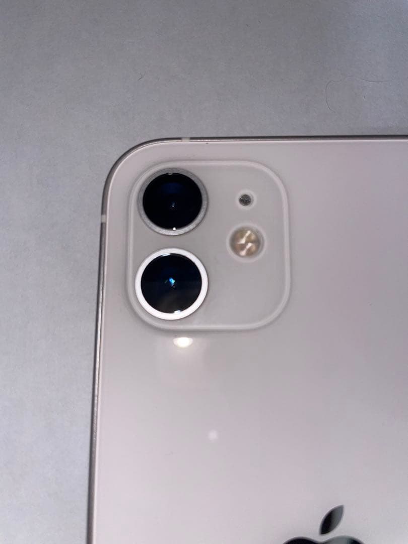 iPhone 12 本体　128GB SIMフリー　ホワイト