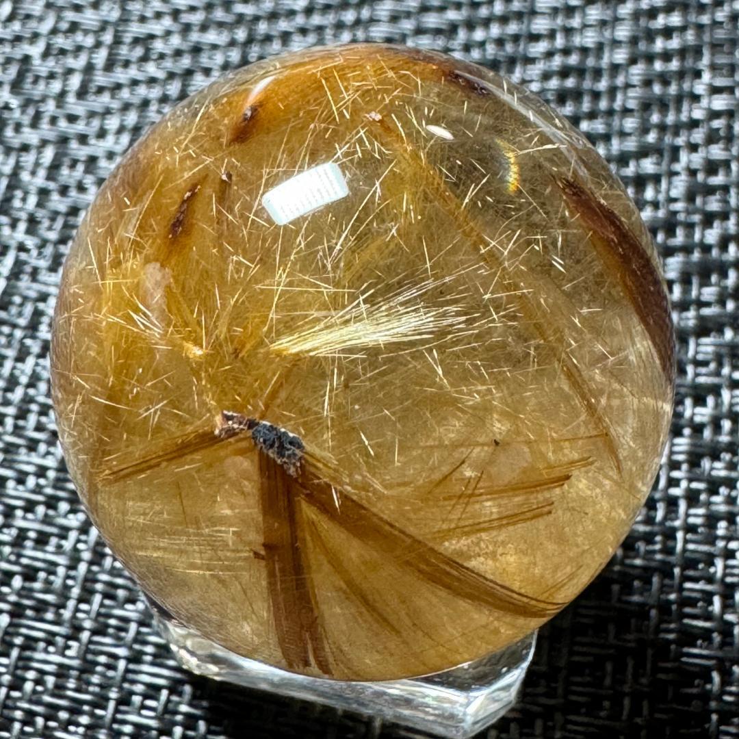 金運アップ◇ゴールドルチルクォーツ◇丸玉　約33.8㎜