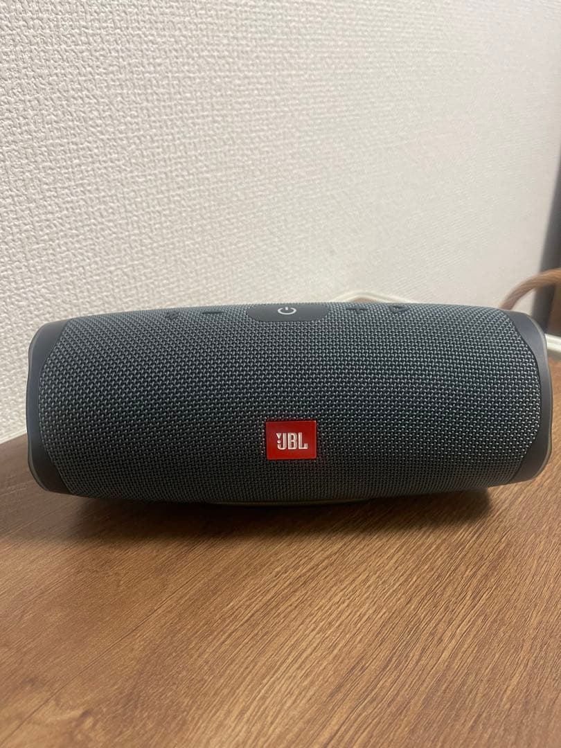 Jbl charge essential 2 スピーカー