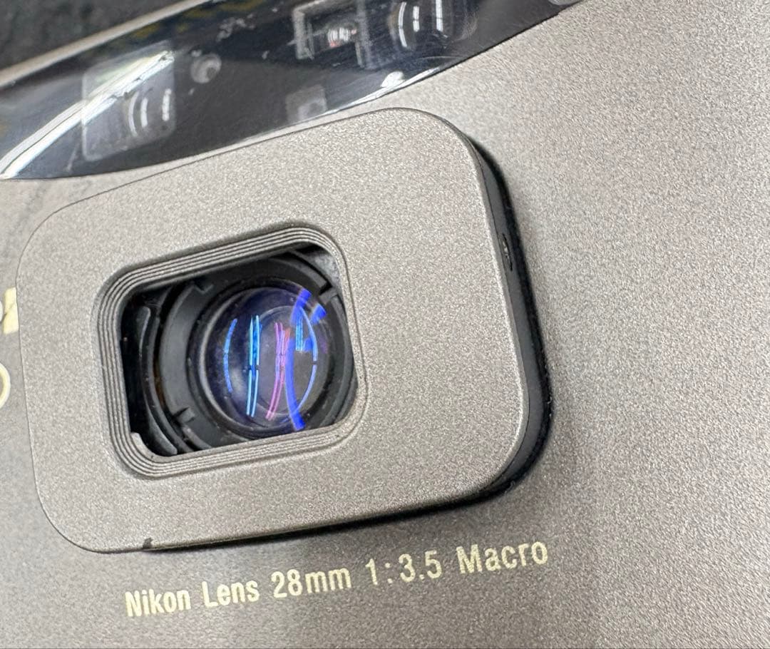 Nikon AF 600フィルムカメラ