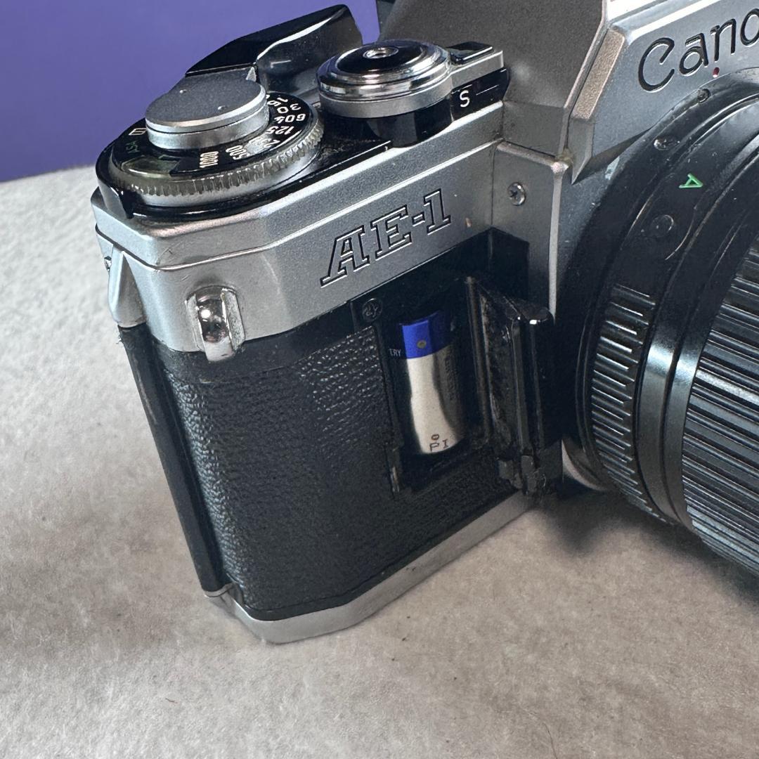 稼働品・美品】 キヤノン Canon AE-1 ＋ FD 35-70mm 1:4