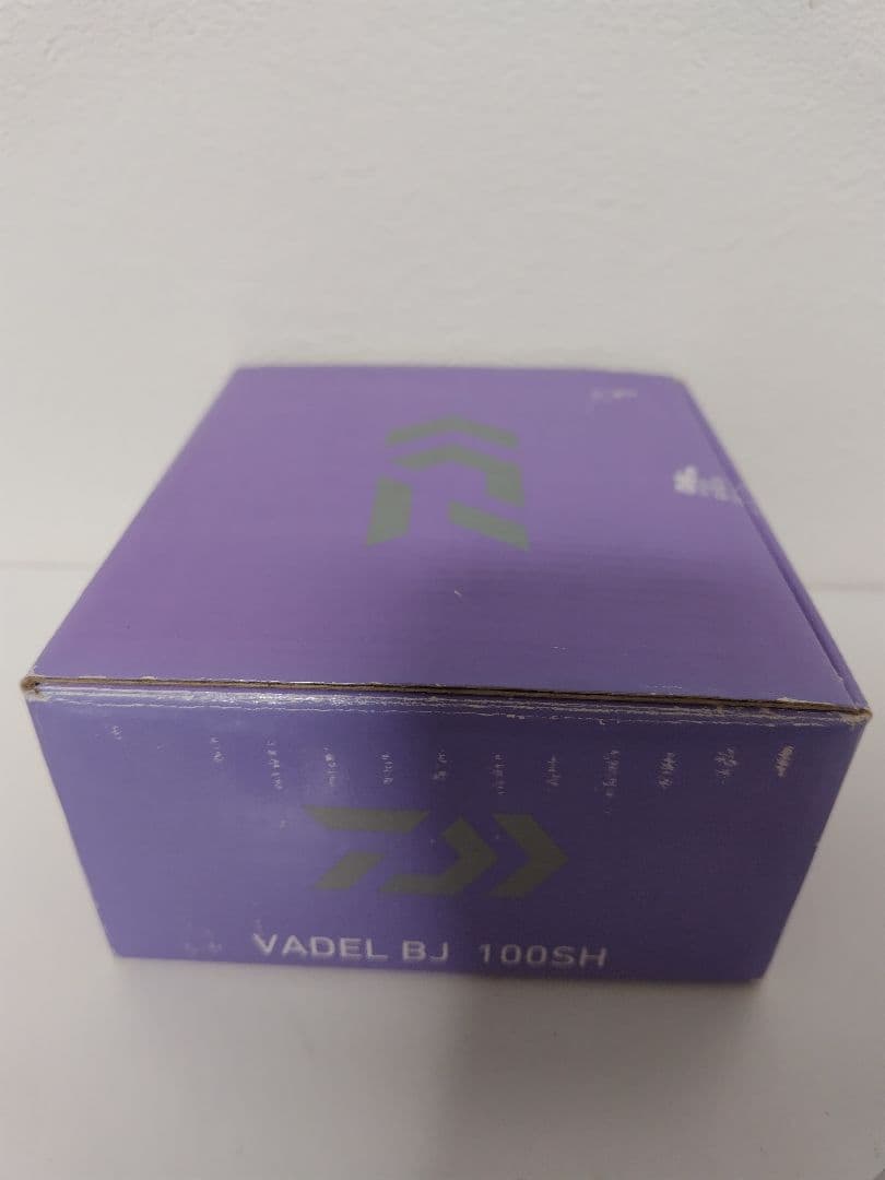 【新品未使用】ダイワ　 ヴァデル VADEL BJ 100 SH