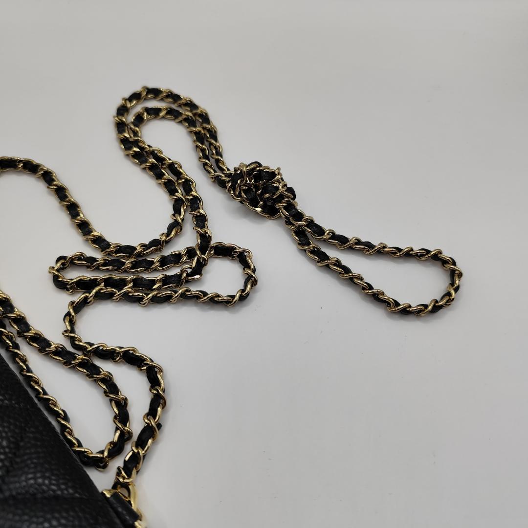 現行極美品！シャネル iPhone14Proスマホケースキャビアスキンマトラッセ