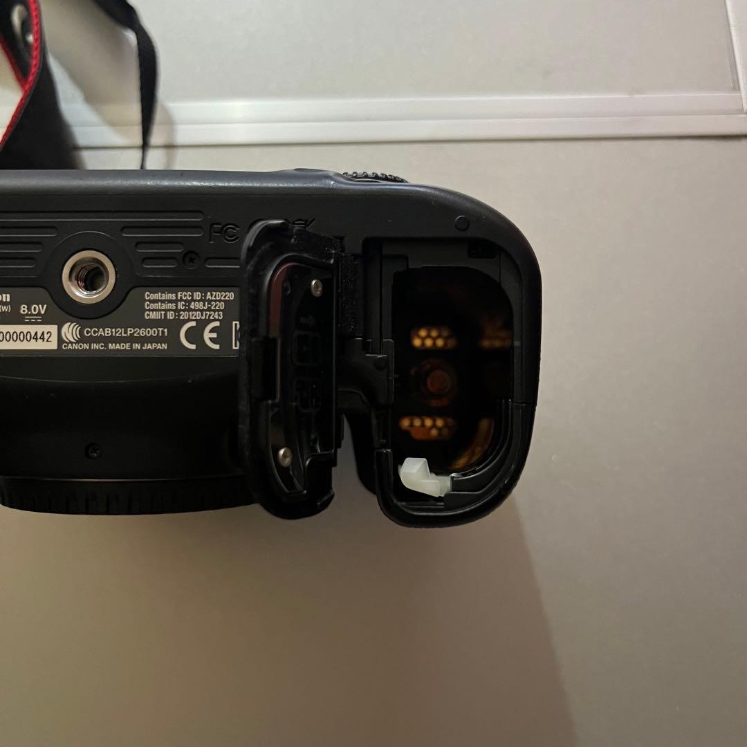 セット売り‼️ Canon EOS 70D フルセット ＋レンズ2つ キャノン