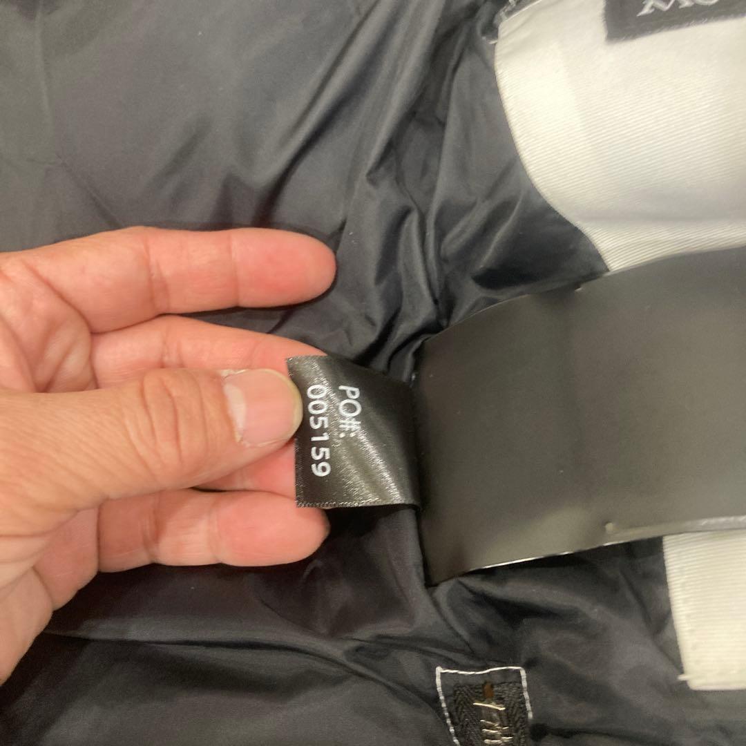 め*い様 Moose Knuckles ホワイトダウンジャケット