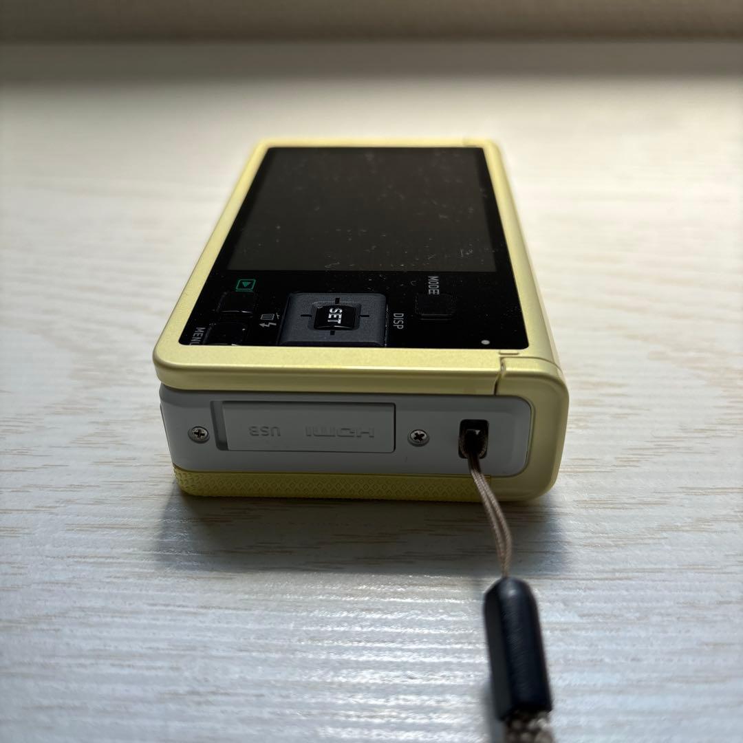 デジタルカメラ CASIO EXlLIM EX ZR70